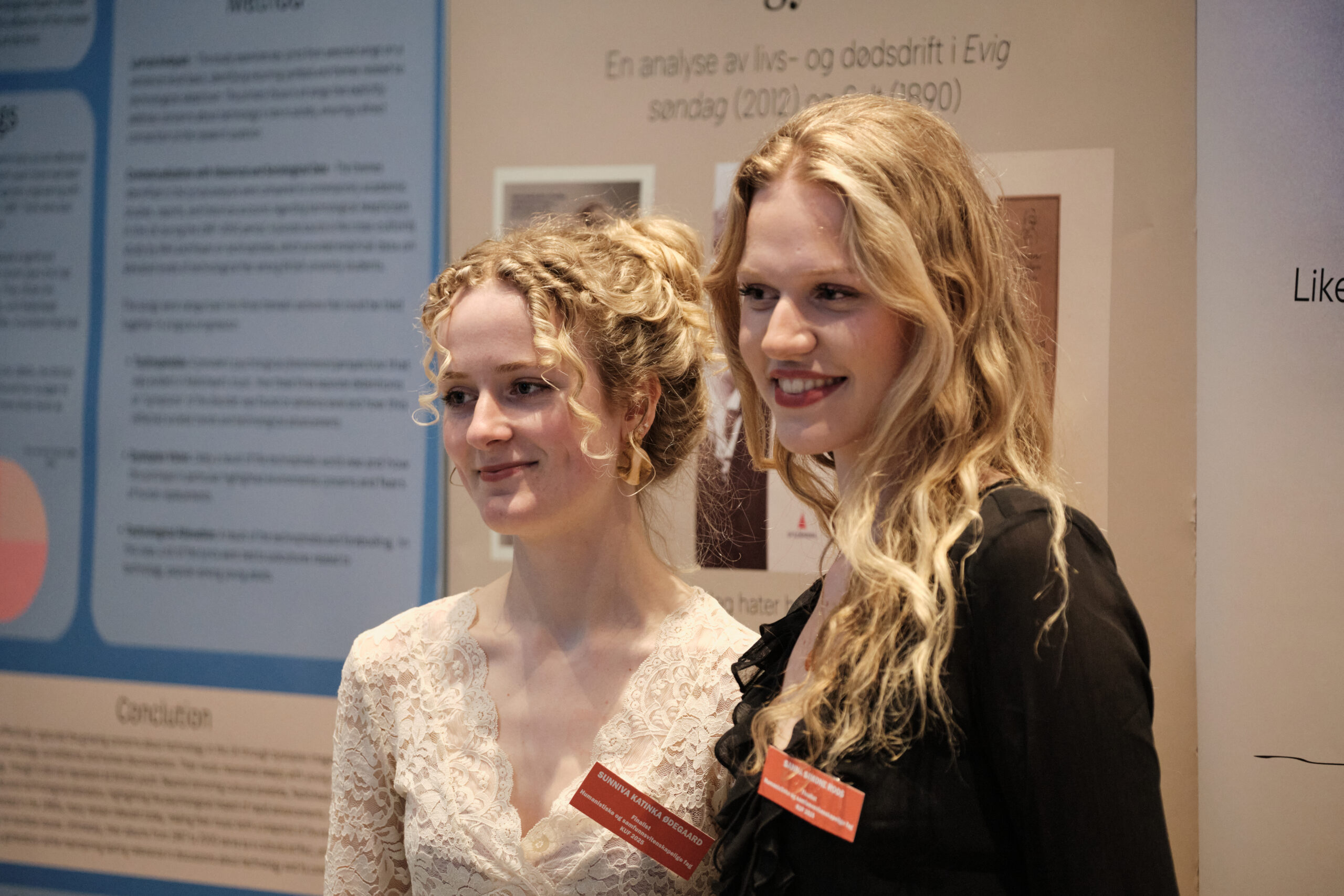54438312844_47aea5f684_o I 2025 brakte vi tilbake posterpresentasjonene i konkurransen. Slik fikk publikum bli bedre kjent med finalistene og deres prosjekter. Foto: Kjell Erik Egeland/ Von kommunikasjon